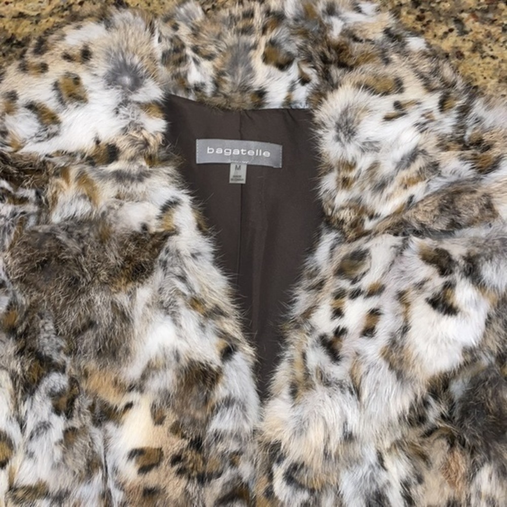 Bagatelle Genuine Rabbit Fur Long Vest High Collar Size Medium w/Pockets - Picture 7 of 10